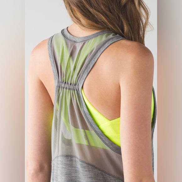💚Lululemon Work The Circuit Tank
Heathered Slate / Ray - Picture 2 of 12